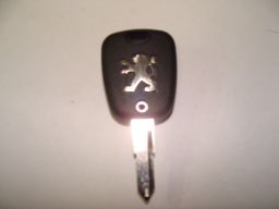 ключ Peugeot 2 кнопки 